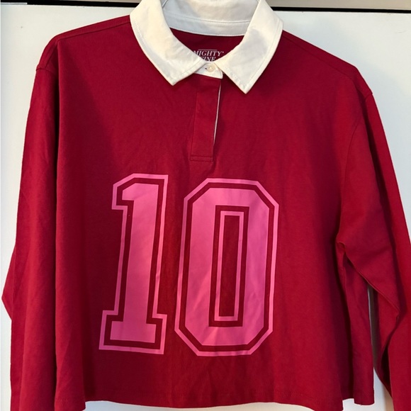 New Target Varsity 
Long sleeve soft polo 
Number 10 Crop style top - Picture 8 of 9